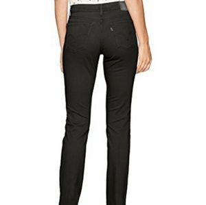 505 Black Street Levi's 18 W 34 L 32 Jean's New
